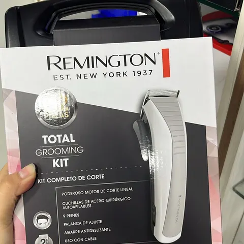 REMINGTON CORTAPELO MOD HC4050 22 PIEZAS